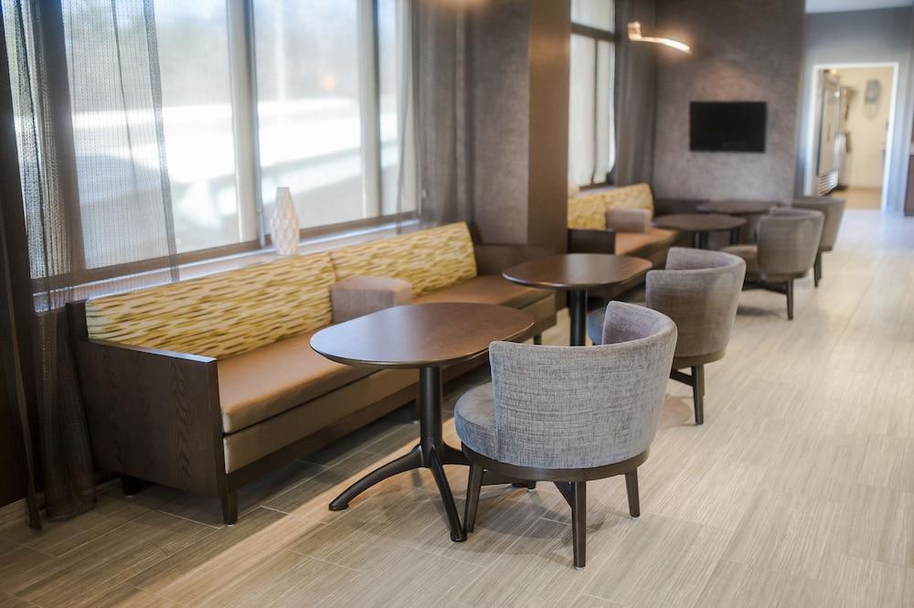Springhill Suites By Marriott Cincinnati Midtown Exterior foto