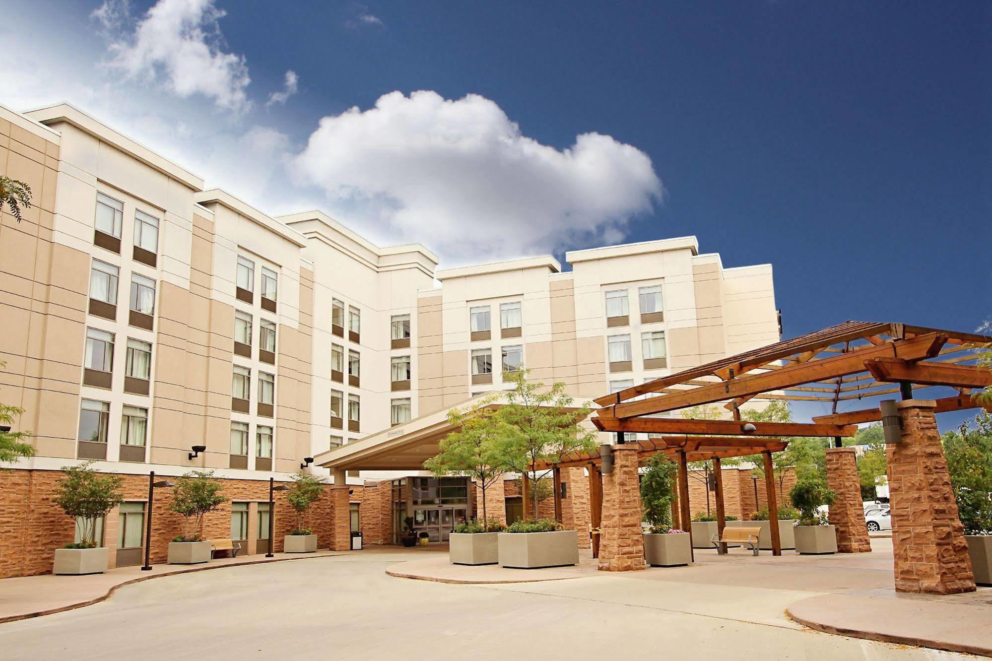 Springhill Suites By Marriott Cincinnati Midtown Exterior foto